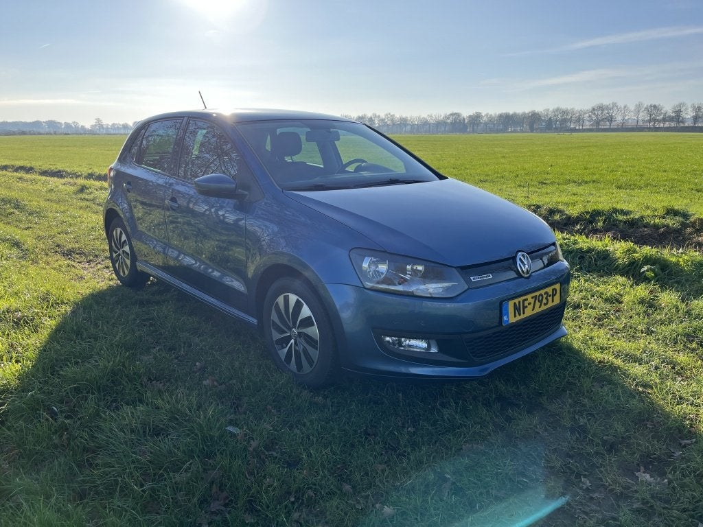 Volkswagen Polo 1.0 BlueM. Edition (bj 2017), 95 pk, Blauw, Origineel Nederlands, Handgeschakeld
