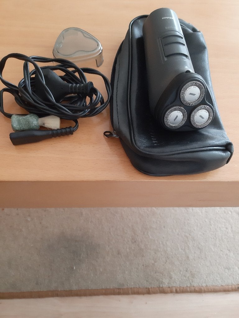 Philips Scheerapparaat met Tonteuze 40€, Ophalen, Gebruikt, Scheren en Epileren