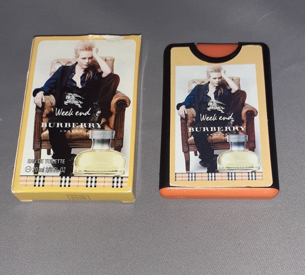 Mooie zeldzame parfumfles Burberry weekend 20 ml, Ophalen of Verzenden, Zo goed als nieuw, Miniatuur, Gevuld