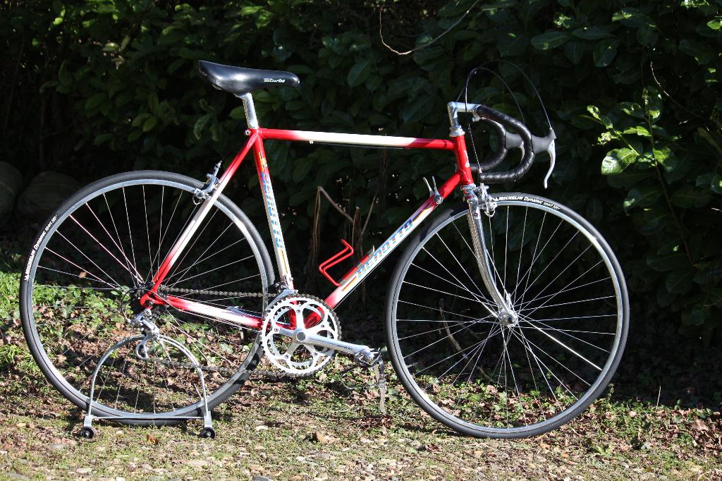 Retro Benotto racefiets renfiets rood/wit 56 cm Eroica zgan, 28 inch, Zo goed als nieuw, 53 tot 57 cm, Ophalen