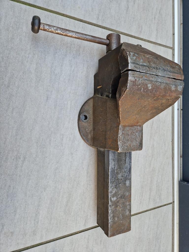 Robuuste Oude Bank Schroef - Werkbank Klem, Ophalen of Verzenden, Gebruikt