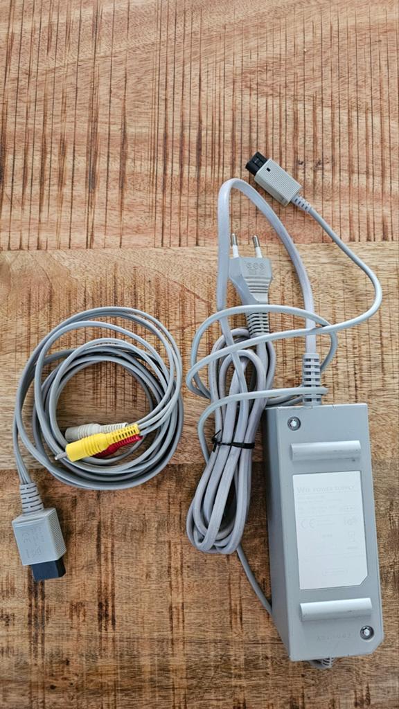 Nintendo Wii voeding en audio/video kabel, Ophalen of Verzenden, Wii