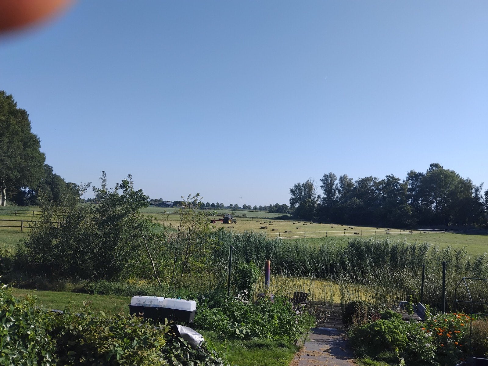 Pakjes hooi, Ophalen