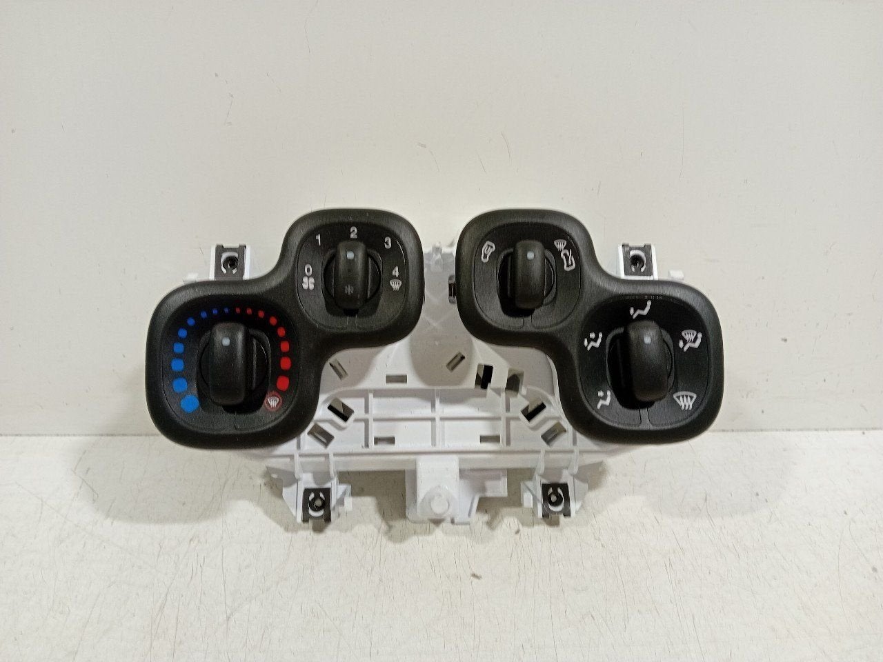Bedieningspaneel kachel Fiat Panda, Onderdelen@venauto.nl, Van der Ven Autorecycling B.V., Gebruikt, Ettenseweg 76, 4706 PB Roosendaal, The Netherlands