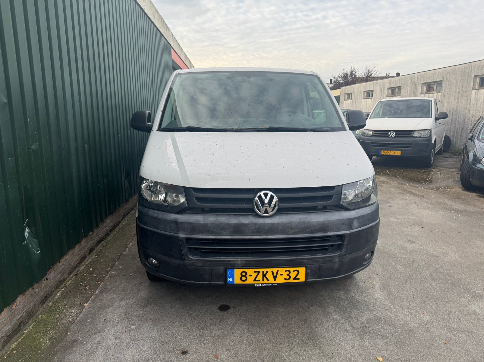 Volkswagen Transporter 2.0 TDI Kombi 62KW 2015 Wit, Auto's, Voorwielaandrijving, 255 €/maand, Wit, Bedrijf