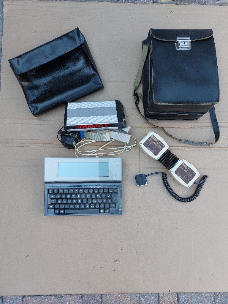 Olivetti m10 laptop senoata 700B Tornado II in tas, Verzamelen, Elektronische Apparatuur, Ophalen of Verzenden