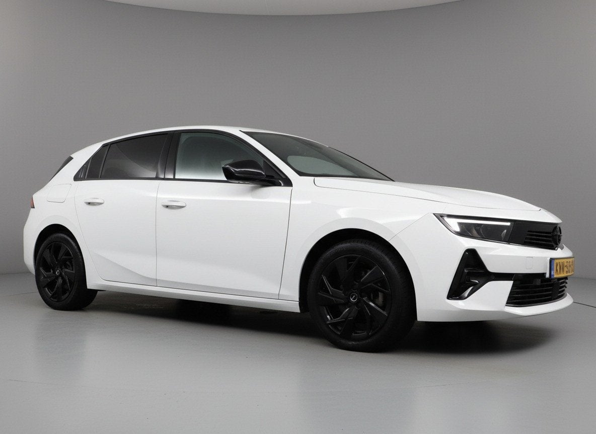 Opel Astra 1.2 GS Line | 360 Cam | LED Plus | Ambilight | Na, Auto's, 1199 cc, Wit, Bedrijf, Handgeschakeld