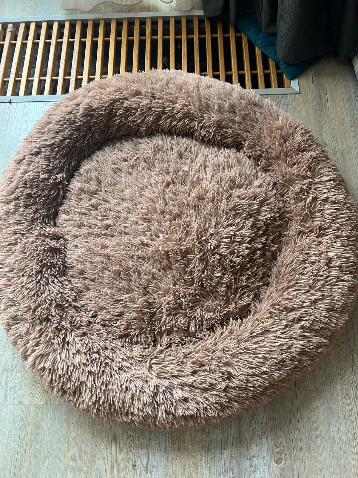 Fluffy mand honden of katten beige, Ophalen, Zo goed als nieuw, Pluche