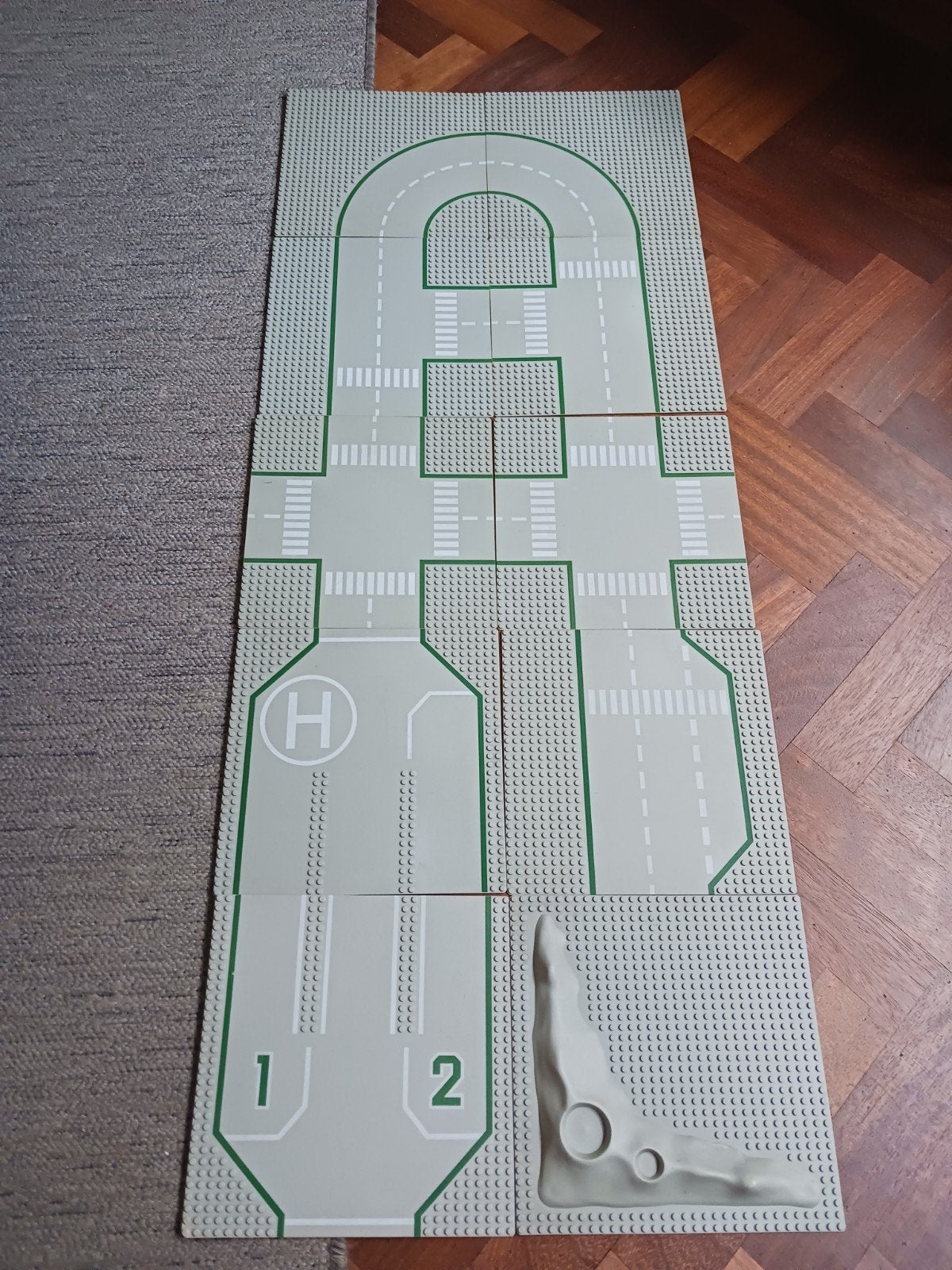 Lego  Grondplaten met weg en landingsplaats, Ophalen of Verzenden, Gebruikt, Grondplaat, Duplo