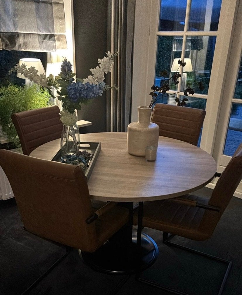 Moderne ronde eettafel met 4 stoelen / eetset in nieuwstaat, Huis en Inrichting, Tafels | Eettafels, Ophalen, 100 tot 150 cm, Rond