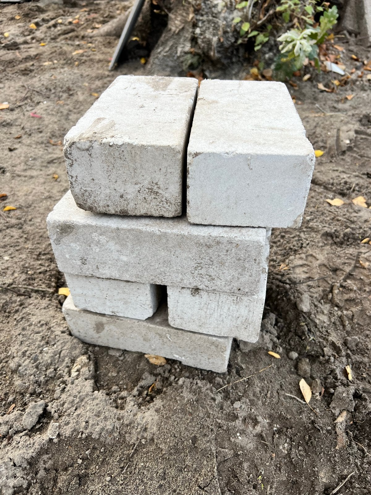 8 gratis metselstenen, Ophalen of Verzenden, Gebruikt, Beton