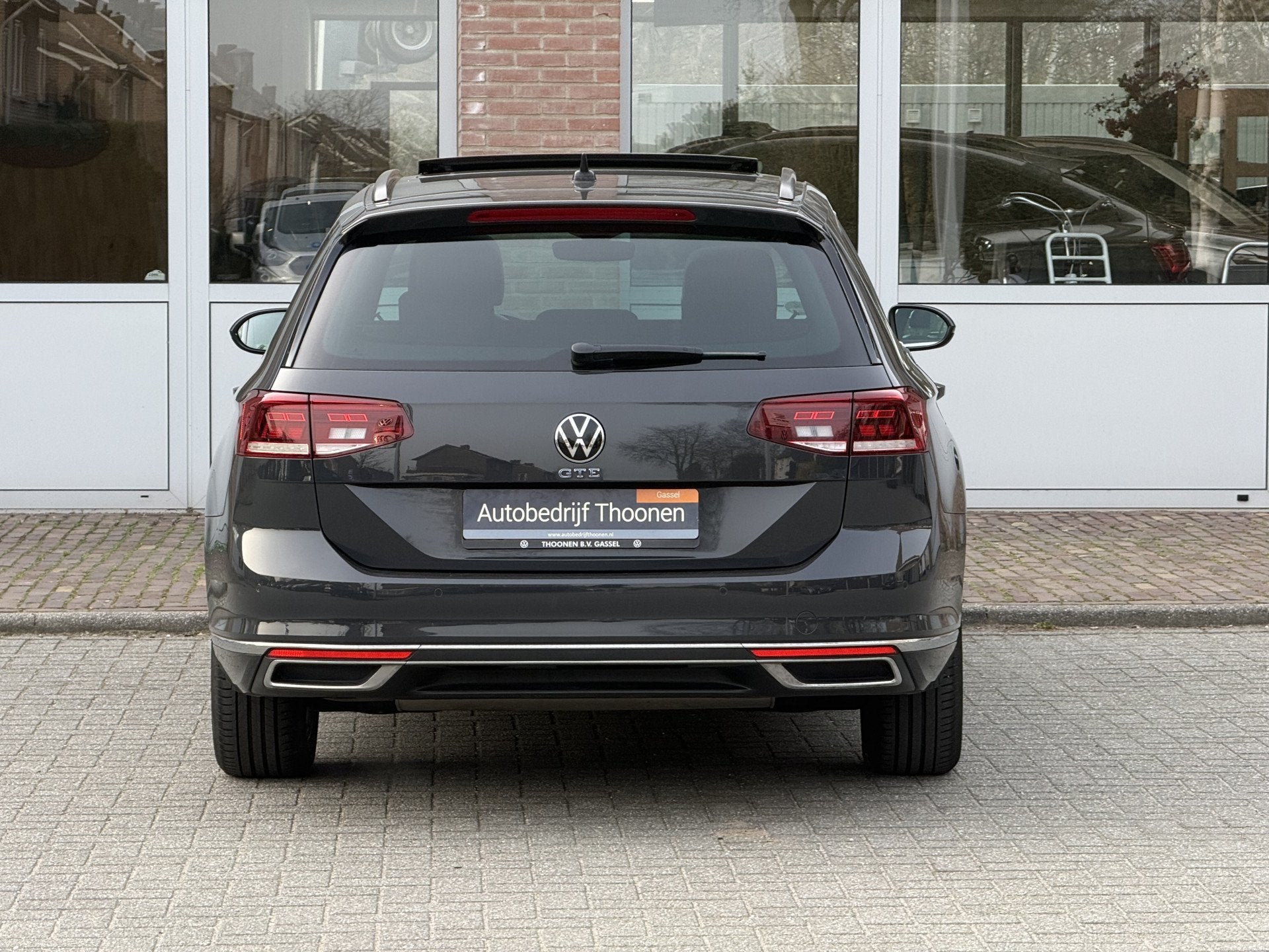 Volkswagen Passat Variant 1.4 TSI PHEV GTE | Camera | Pano |, Auto's, Volkswagen, Dealer onderhouden, Stof, Gebruikt, Euro 6