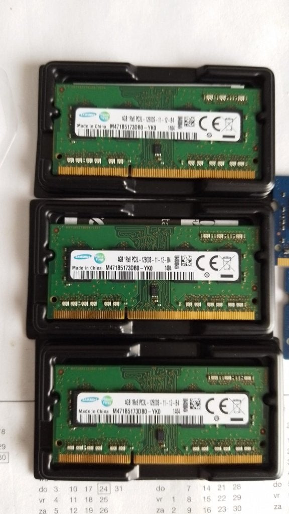 RAM geheugen 3x 4gb + 2 x 2gb, Verzenden, Zo goed als nieuw, DDR3, Desktop