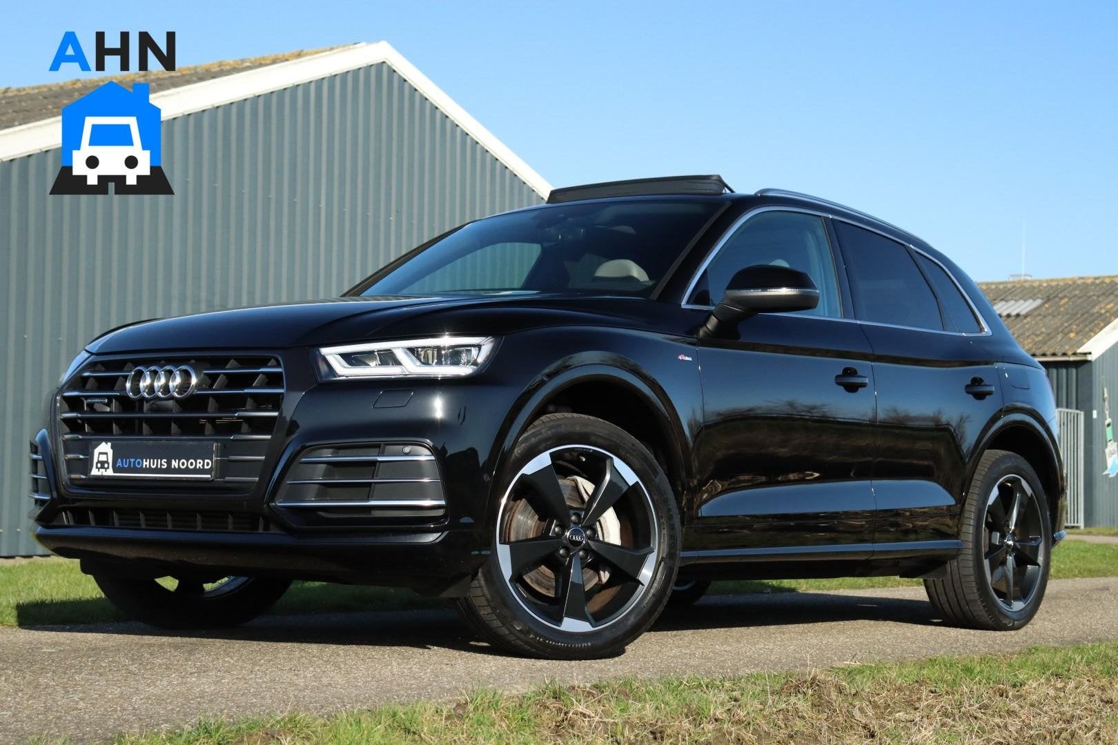 Audi Q5 55 TFSIe Quattro Competition / 3x S-Line / Pano / 36, Auto's, Automaat, 2005 kg, 4 cilinders, Zwart