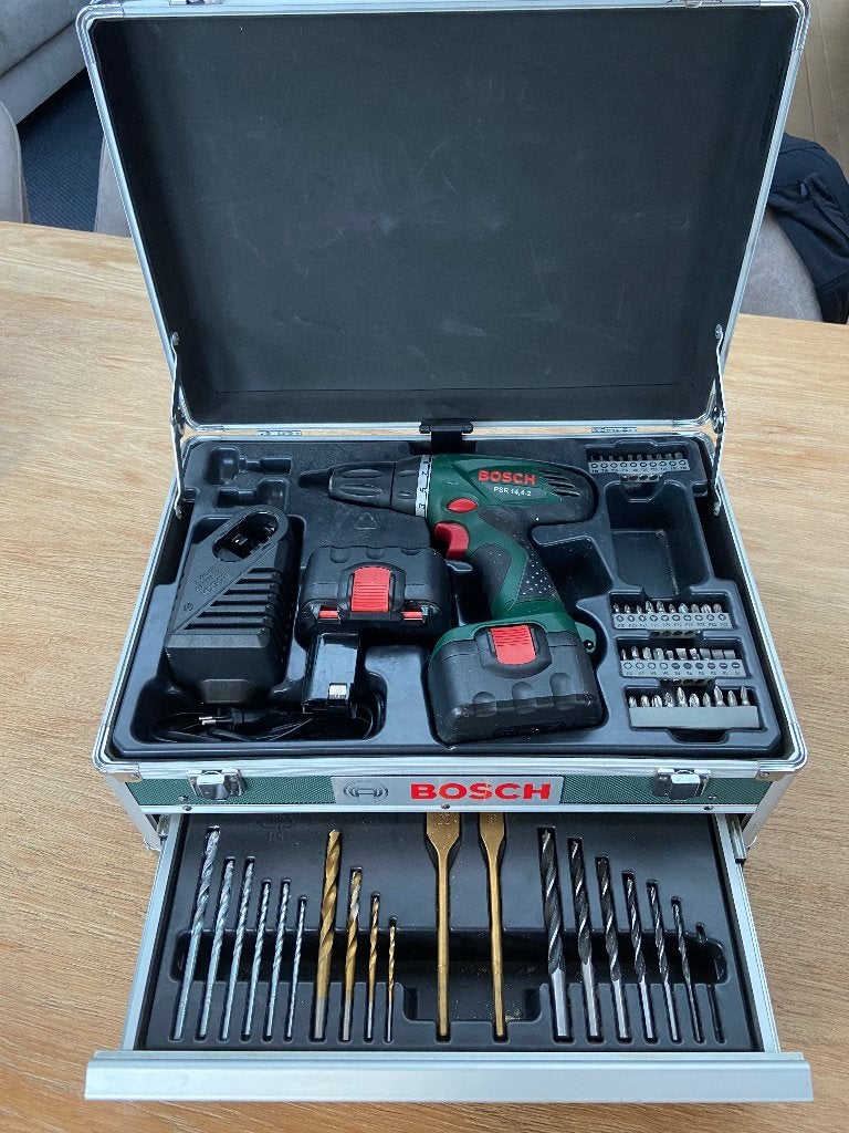 Bosch accu Boor- en Schroefmachine koffer (Alleen ophalen), Ophalen, Gebruikt, Variabele snelheid, Boor- en Schroefmachine