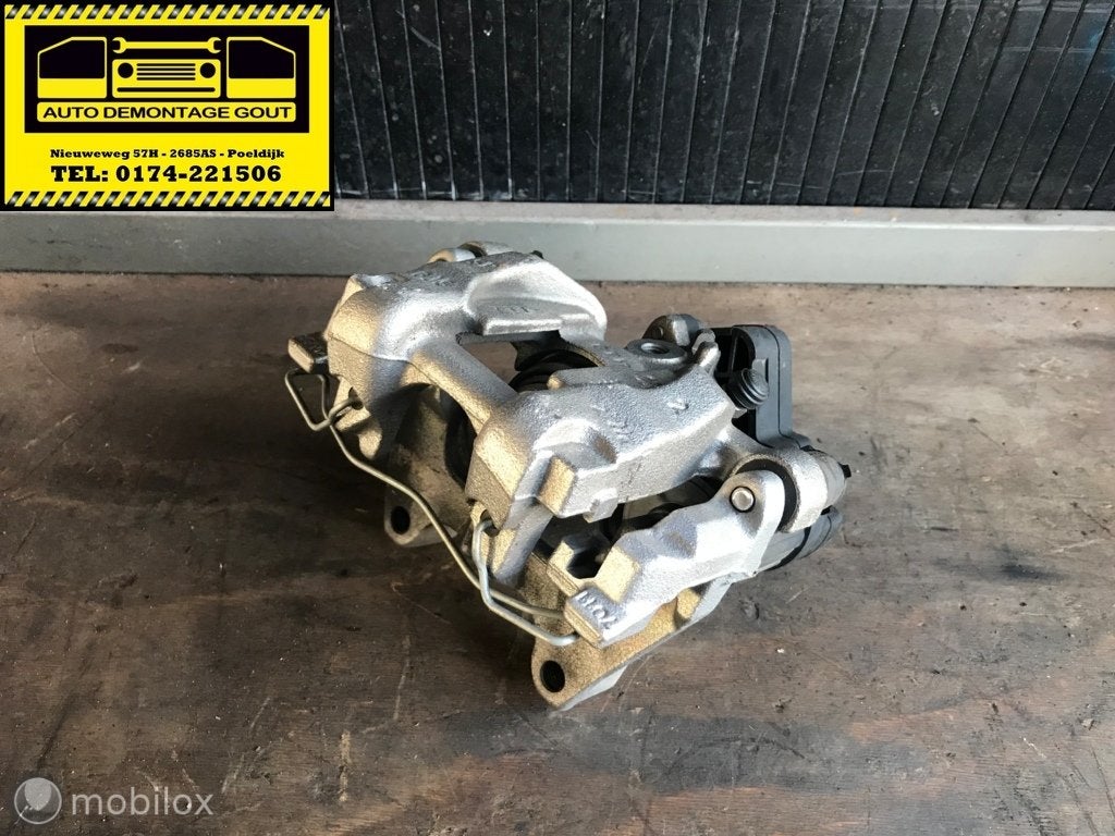Volkswagen Passat B8 Remklauw Links Achter 3Q0615405, Auto-onderdelen, Gebruikt, Volkswagen, Ophalen of Verzenden, Volkswagen