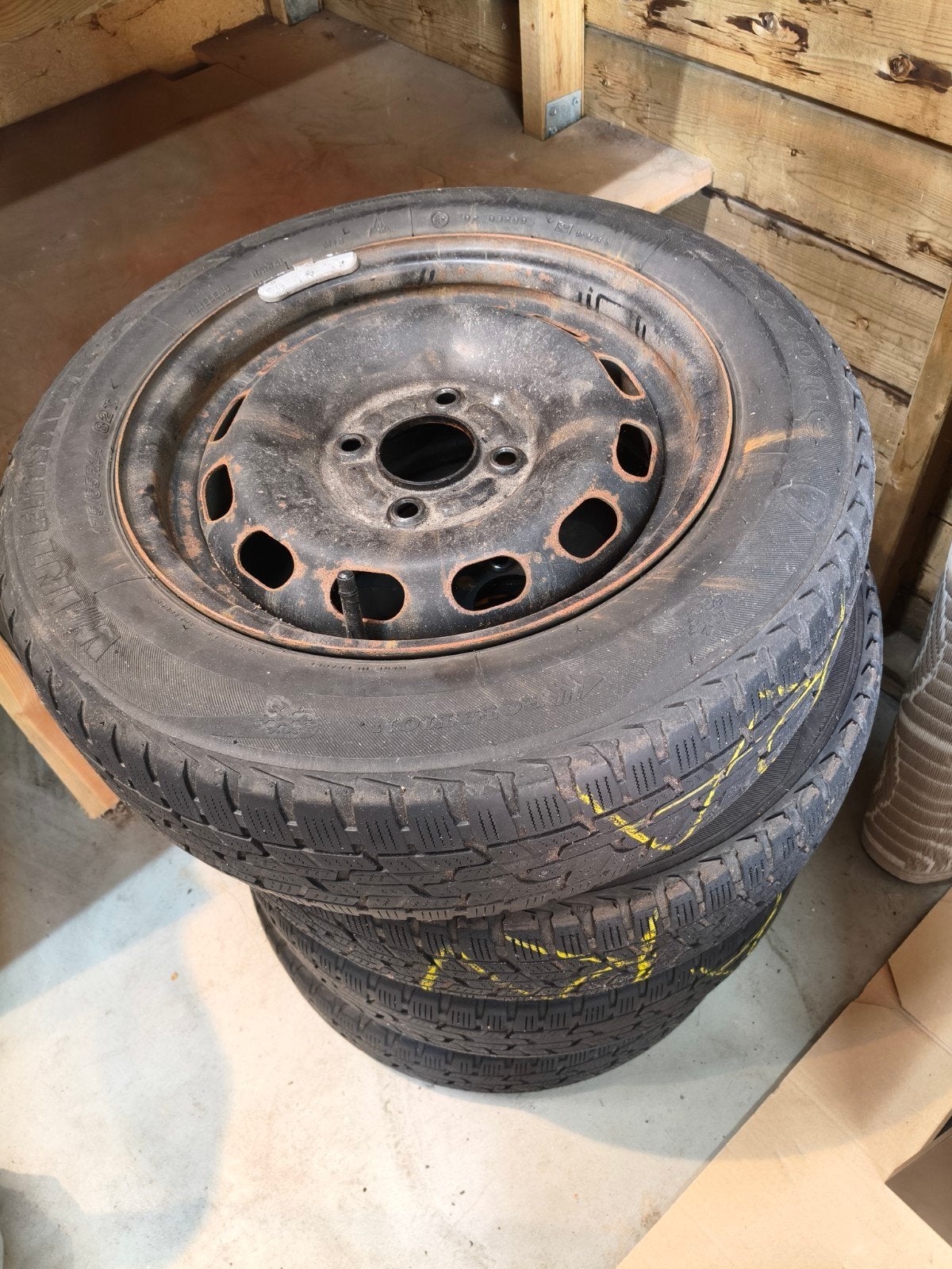 Set van 4 Rotation winterbanden 175/65 R14 82T, Auto-onderdelen, Banden en Velgen, Ophalen, 14 inch, Gebruikt, 175 mm