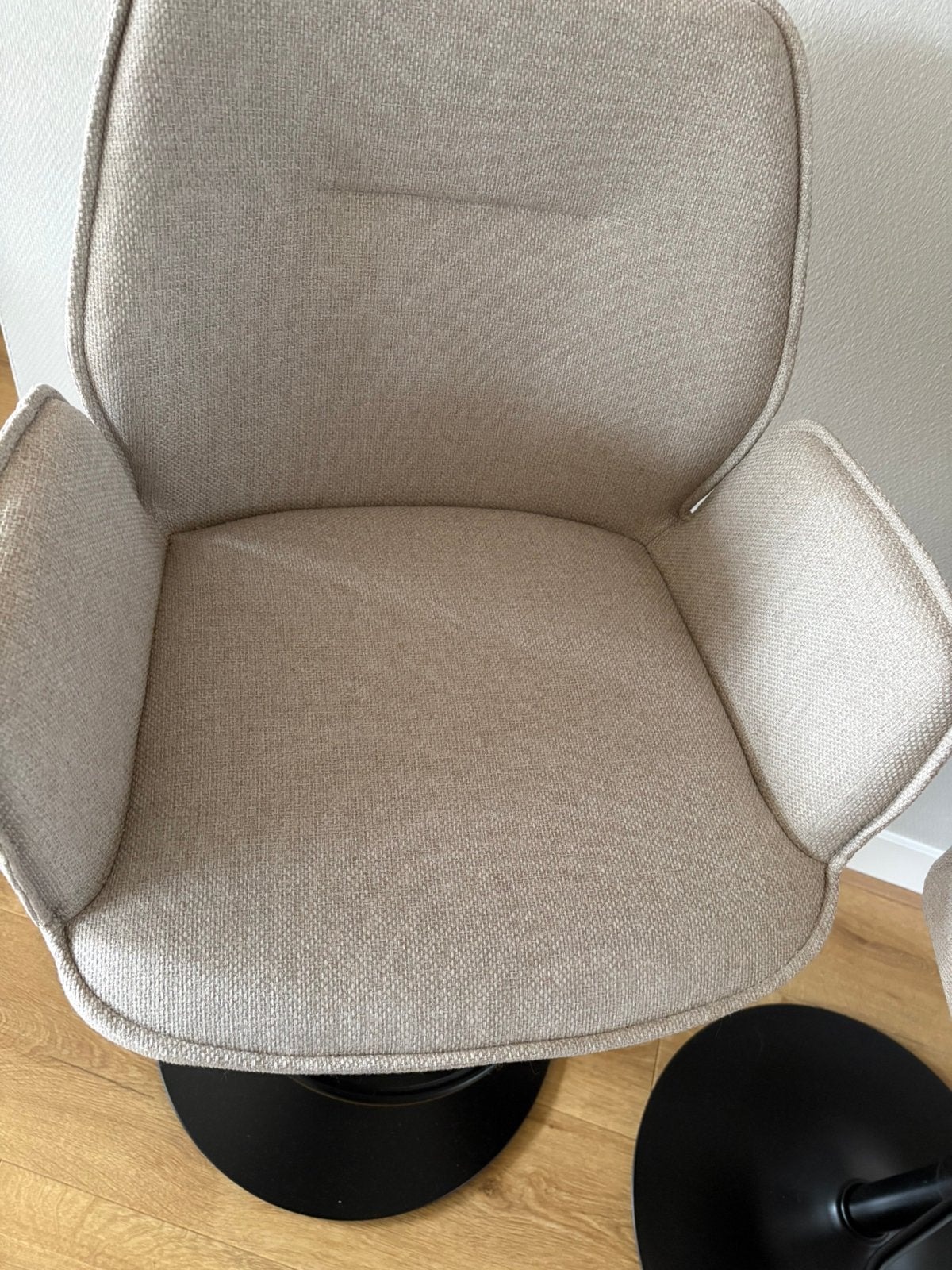 Barkruk Raffy - beige, 2 krukken, Ophalen of Verzenden, Zo goed als nieuw, 60 tot 90 cm
