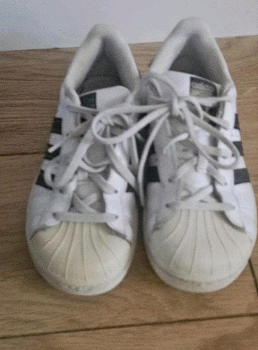 Adidas Superstar witte schoenen maat 31, Adidas, Meisje, Schoenen, Ophalen of Verzenden