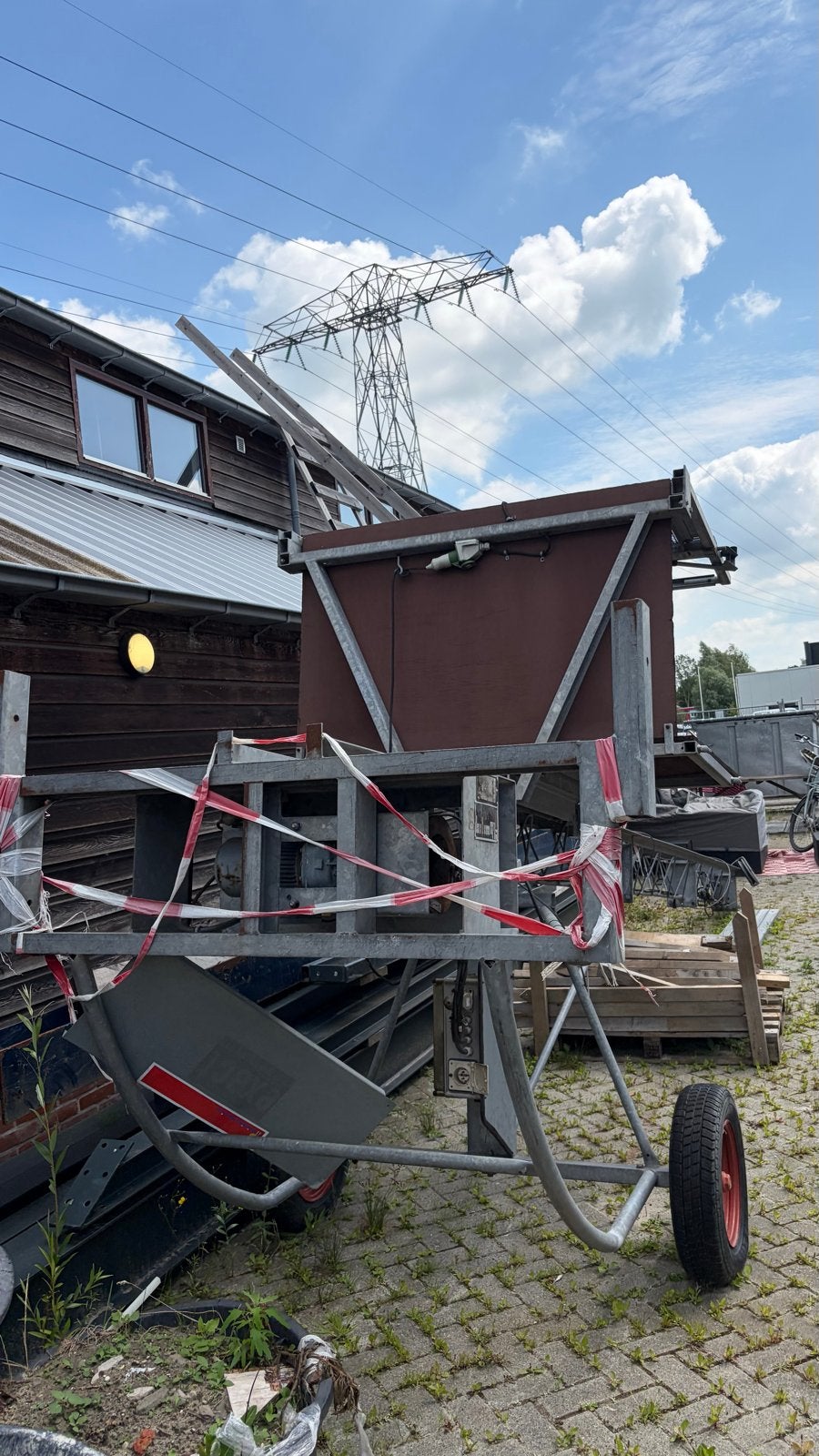 Gebruikte Bouwlift - Ideaal voor bouwprojecten, Doe-het-zelf en Verbouw, Bouwliften, Ophalen of Verzenden, Gebruikt, Bouwlift