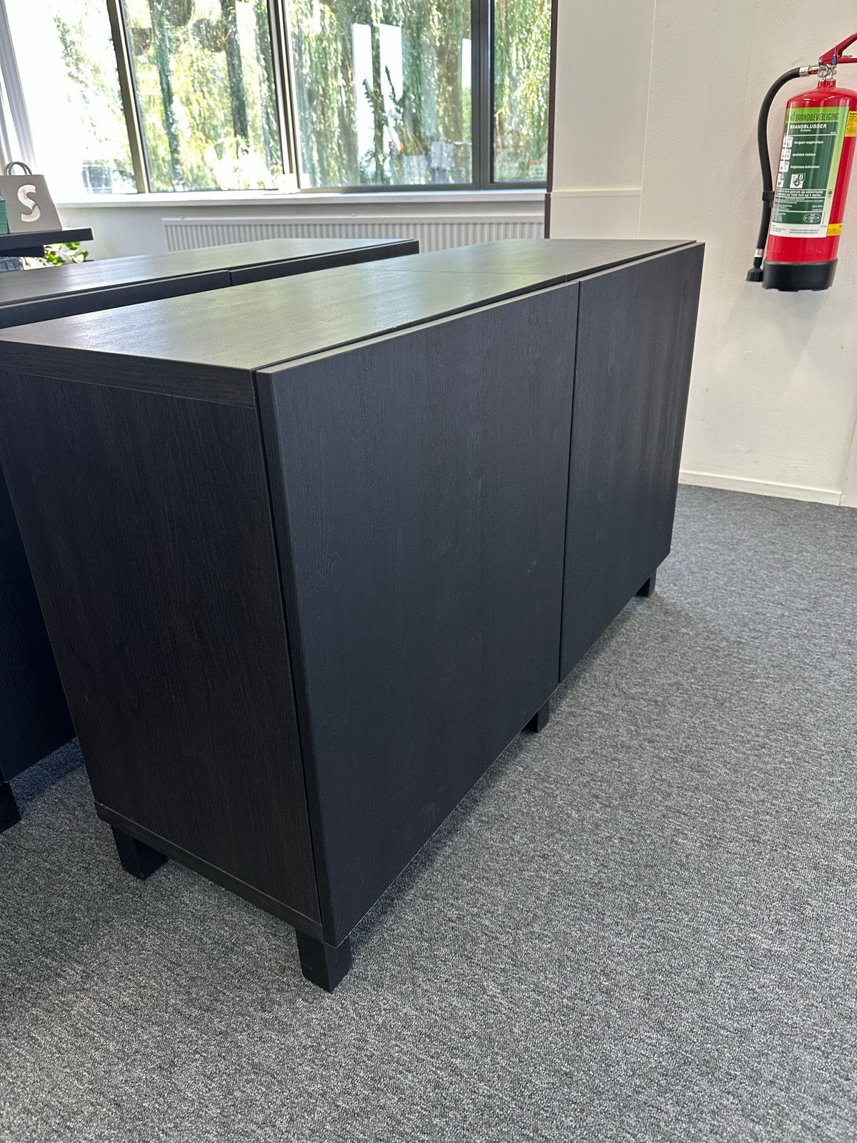 IKEA Kast 120x42x76 cm zwart/bruin houtlook, Gebruikt, 100 tot 150 cm, Ophalen of Verzenden, Minder dan 100 cm