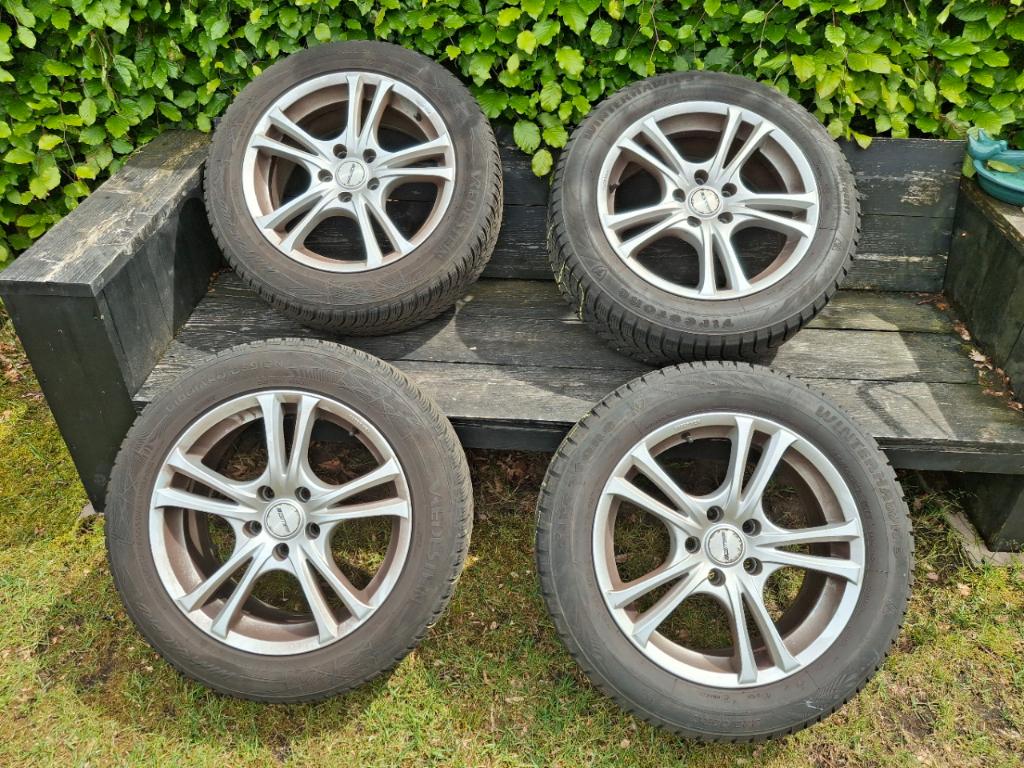 4 velgen met winterbanden mazda 6, Auto-onderdelen, Banden en Velgen, Ophalen, Gebruikt, 255 mm, Velg(en)