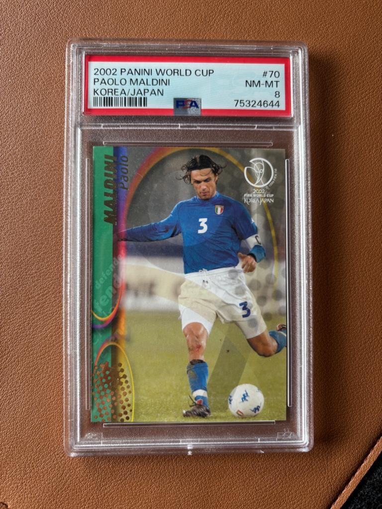 Paolo Maldini 2002 Panini World Cup PSA 8 NM-MT, Hobby en Vrije tijd, Stickers en Plaatjes, Ophalen of Verzenden, Zo goed als nieuw