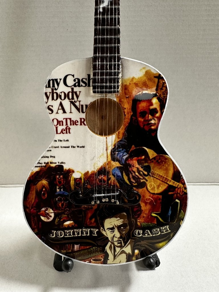 Johnny Cash collage mini gitaar 25cm miniatuur guitar deco, Info@deconoord.nl, Deco Noord, Nieuw, Ophalen of Verzenden