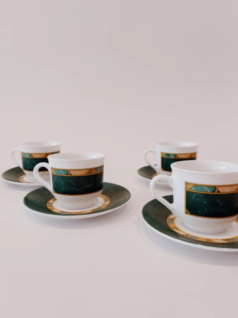 SET VAN 4 VINTAGE KOP EN SCHOTELS | ARCOPAL, -, -, Ophalen of Verzenden, Glas