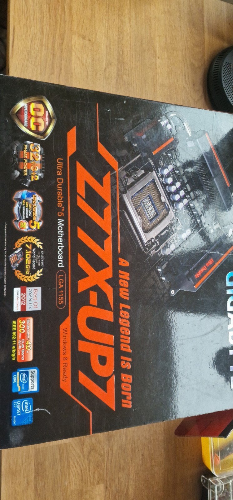 Gigabyte Z77X-UP7 Moederbord - Defect, Computers en Software, DDR3, Ophalen of Verzenden, ATX, Niet werkend