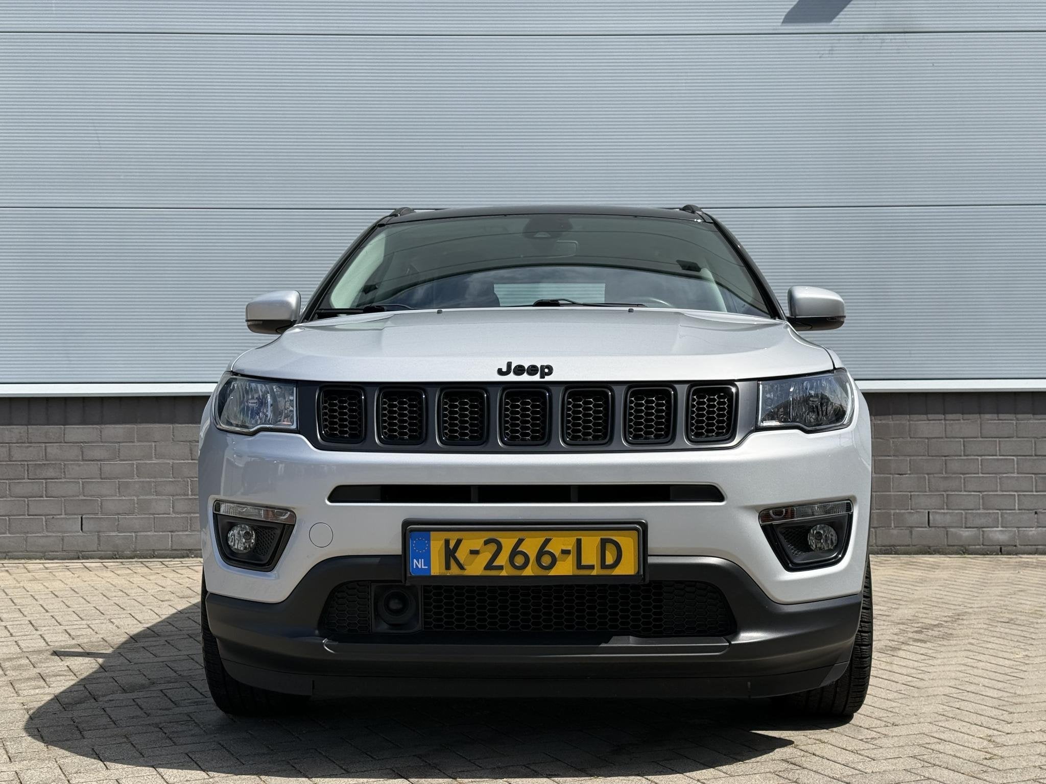 Jeep Compass 1.3T Night Eagle Liberty Edition | Trekhaak | C, Auto's, Voorwielaandrijving, 4 cilinders, Leder en Stof, Handgeschakeld