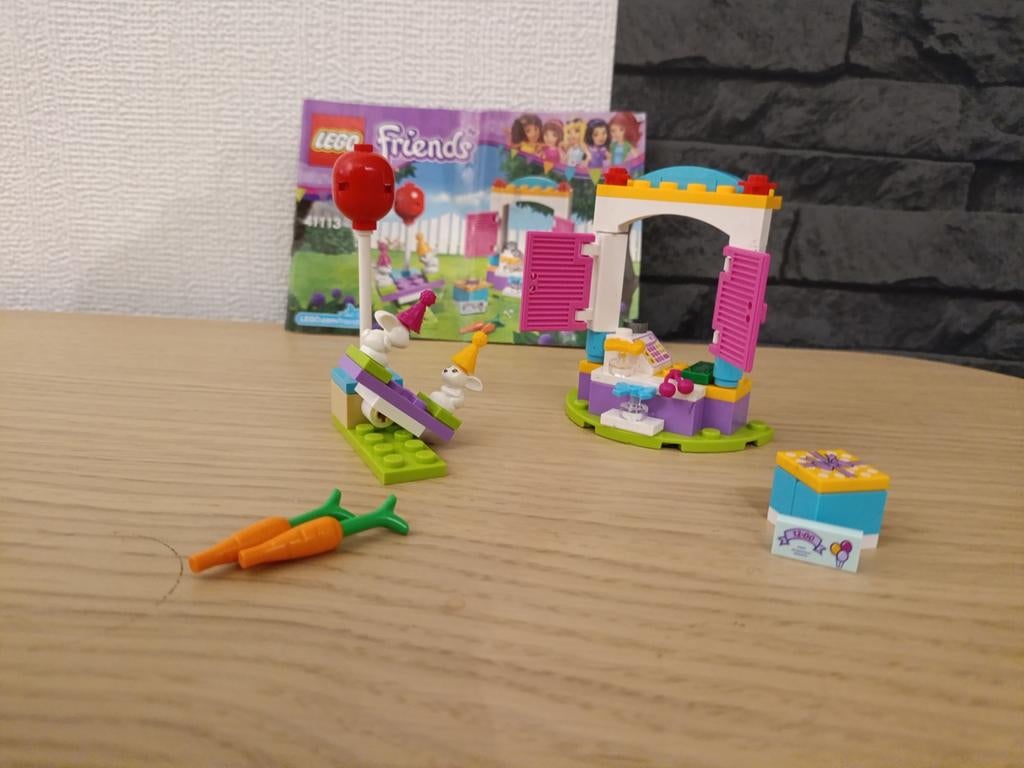 LEGO Friends Cadeauwinkel 41113, Kinderen en Baby's, Speelgoed | Duplo en Lego, Ophalen of Verzenden, Zo goed als nieuw