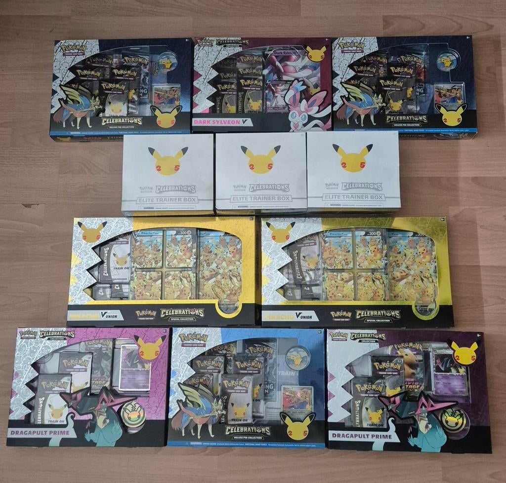 Grote Pokémon Celebrations Sealed Collection | ETB’s + Boxes, Ophalen of Verzenden, Nieuw, Boosterbox