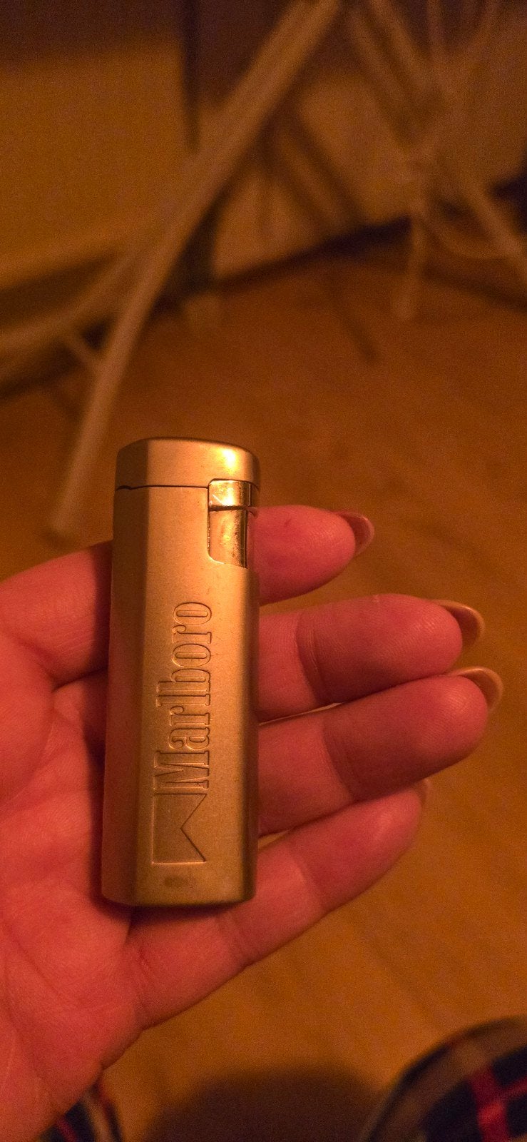 Marlboro vintage aansteker, Ophalen of Verzenden, Zo goed als nieuw, Aansteker