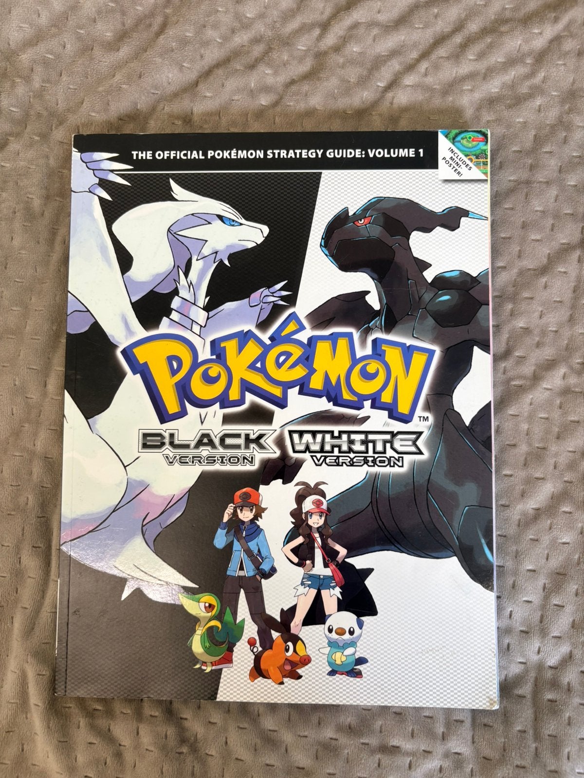 Pokémon Black & White Strategy Guide Vol. 1, Spelcomputers en Games, Games | Nintendo DS, Zo goed als nieuw, Role Playing Game (Rpg)