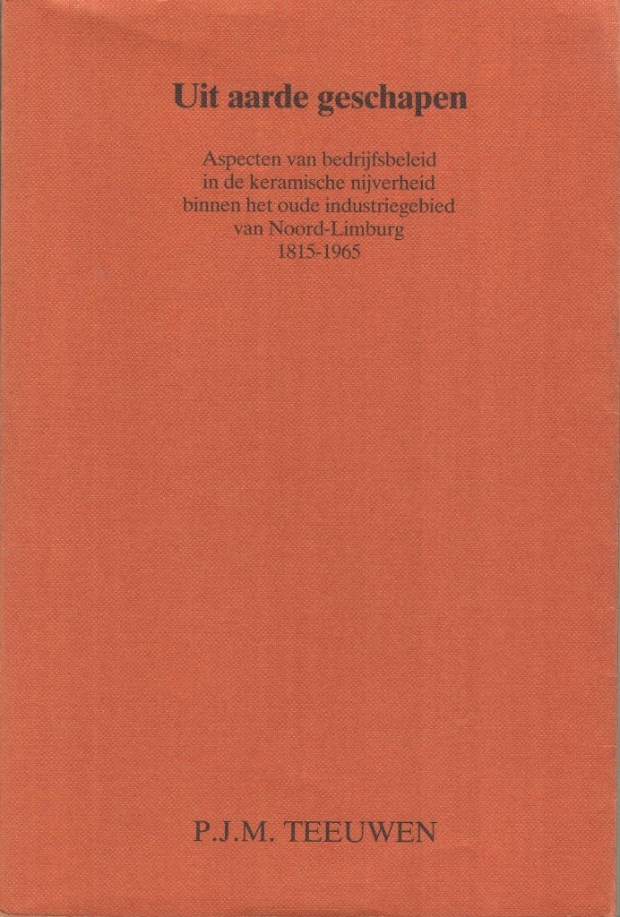 Uit aarde geschapen - P.J.M. Teeuwen, Ophalen of Verzenden, Gelezen, P.J.M. Teeuwen