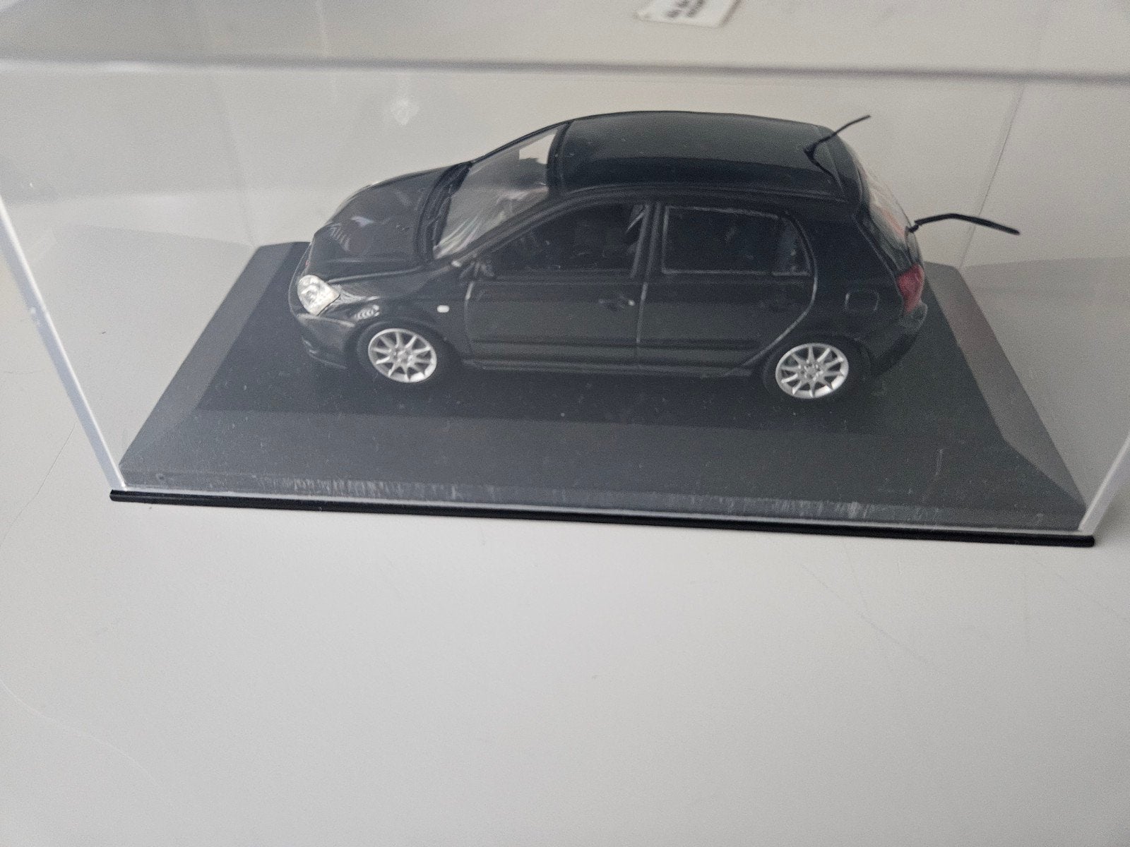 Minichamps Toyota Corolla Zwarte Modelauto 1:43, Overige merken, Auto, 1:32 tot 1:50, Ophalen of Verzenden