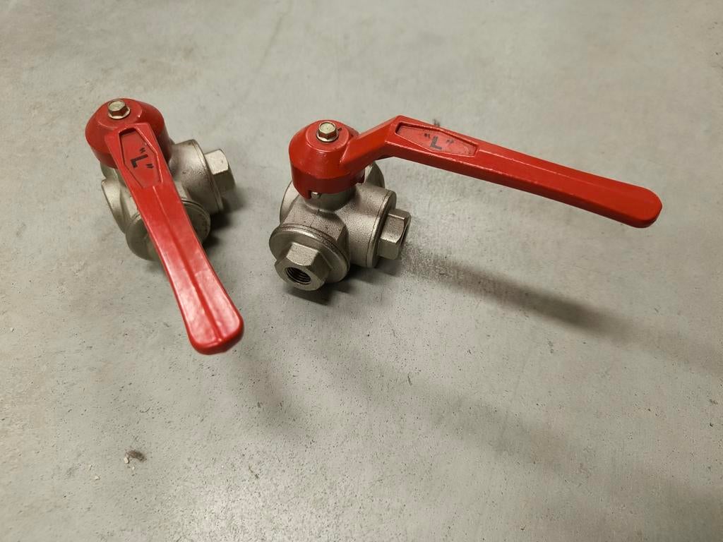 2x RVS Kogelkraan 3-weg 1/4 inch - Made in Italy, Doe-het-zelf en Verbouw, Buizen en Afvoer, Ophalen of Verzenden