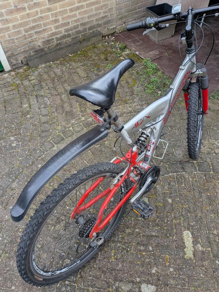 Crossfiets 26 inch met 7 versnellingen, Fietsen en Brommers, Fietsen | Crossfietsen en BMX, Ophalen of Verzenden, Zo goed als nieuw