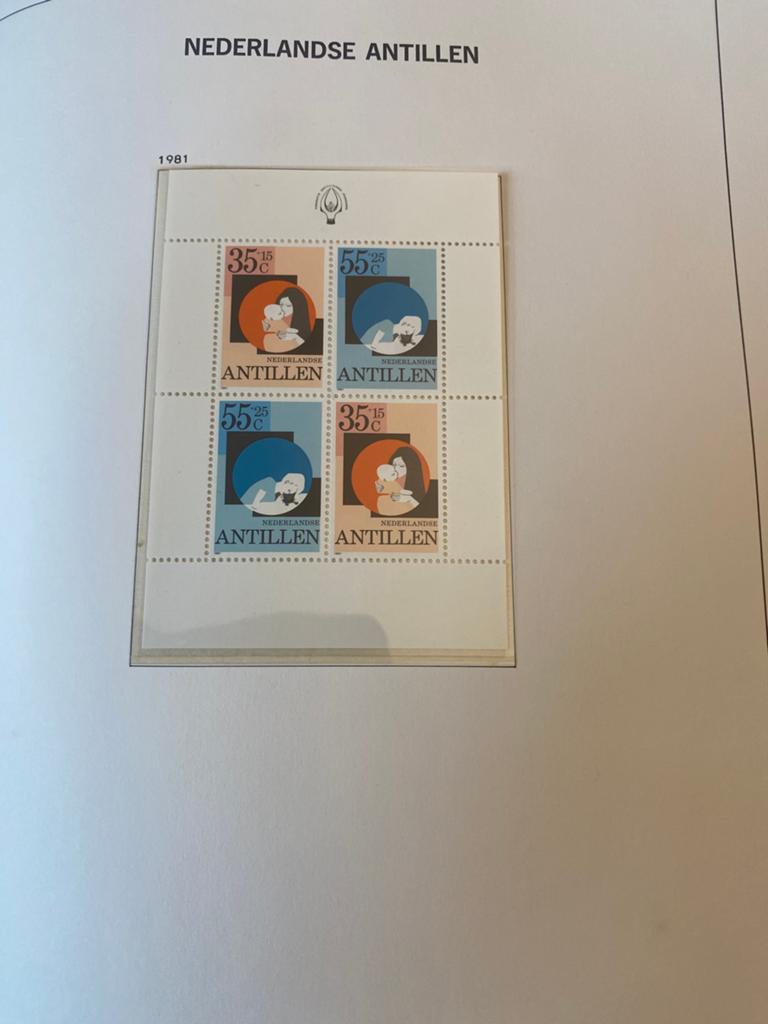 Davo Album Nederlandse Antillen, Postzegels en Munten, Postzegels | Volle albums en Verzamelingen, Ophalen of Verzenden, Nederland