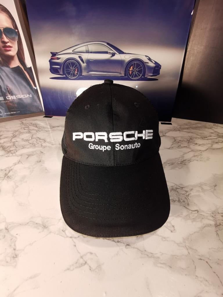 Origineel porsche groep sonauto pet / porsche cap 

Zie oo, Kleding | Heren, Hoeden en Petten, Porsche, One size fits all, Ophalen of Verzenden