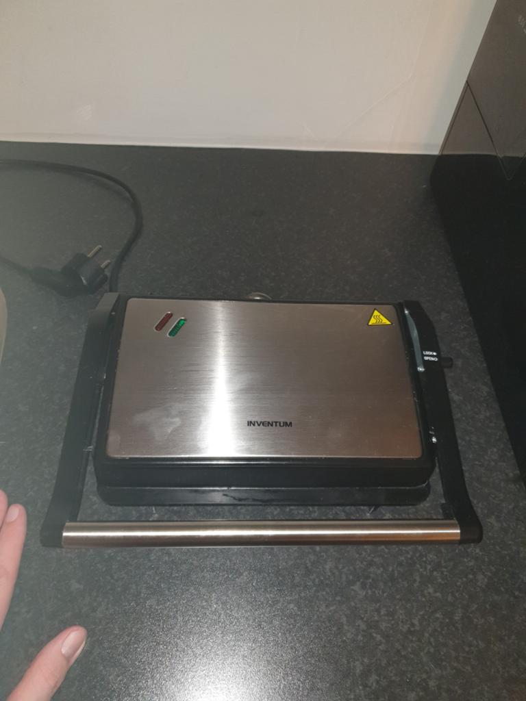 Inventum CG616/01 Contactgrill - 750W, Witgoed en Apparatuur, Contactgrills, Ophalen, Uitneembare platen, Gebruikt
