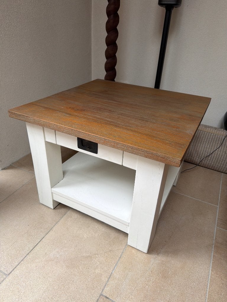 Bijzettafeltjes, Vierkant, 55 tot 75 cm, Hout, Ophalen