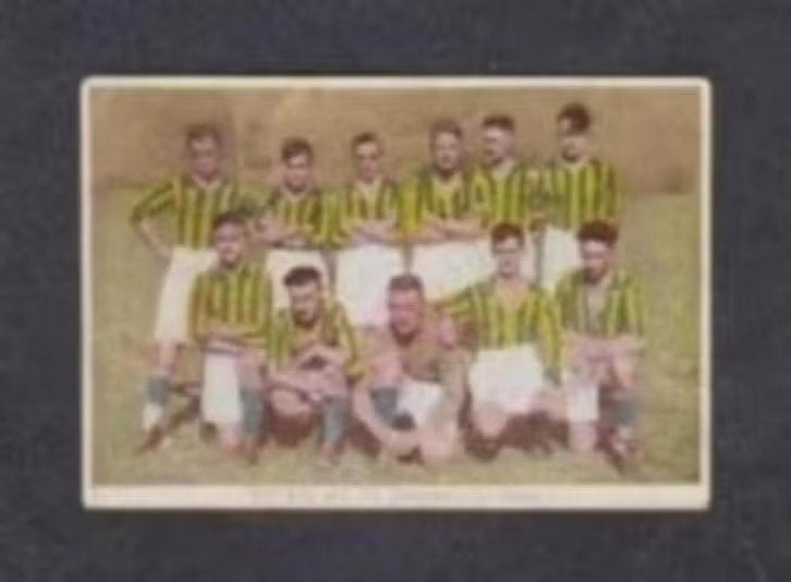 Voetbalplaatje NOAD Tilburg 1933., Ophalen of Verzenden, Gebruikt
