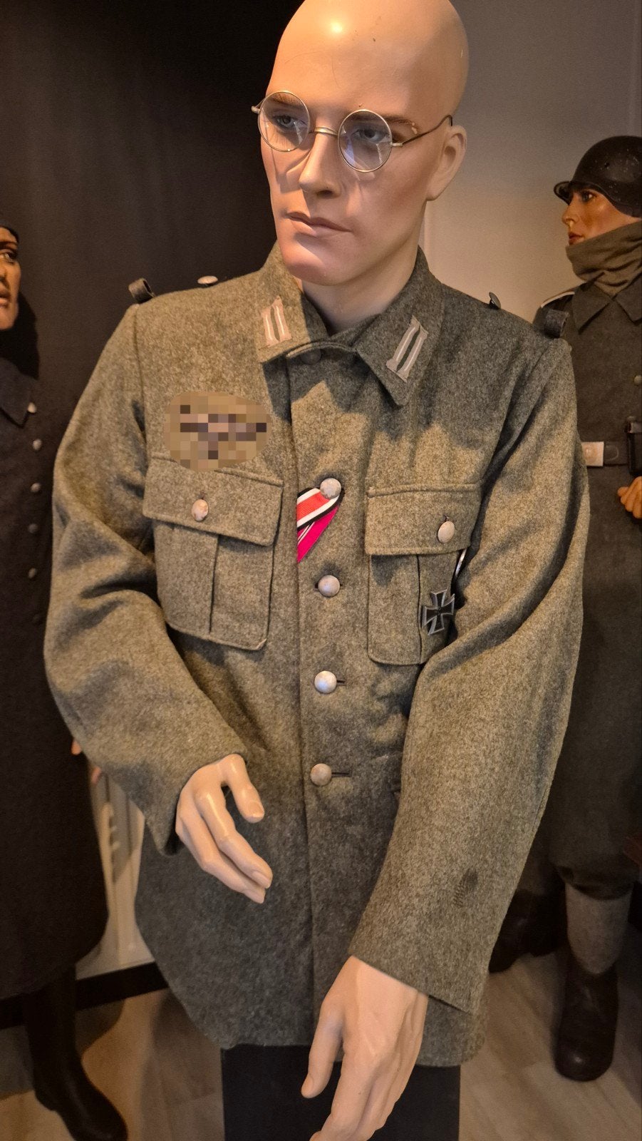 Duitse M40 Feldbluse / ww2 zweeds jasje 1940, Verzamelen, Ophalen of Verzenden, Duitsland, Helm of Baret
