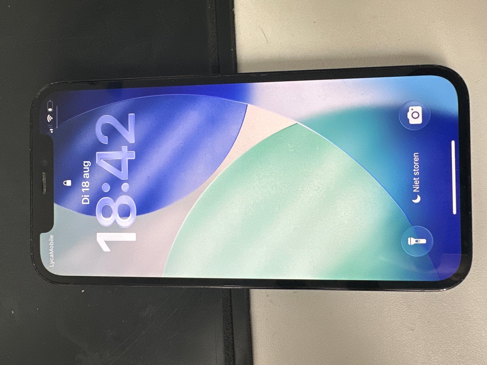 iPhone 12 Pro 128GB - Achterkant Gebarsten, Zonder simlock, Zonder abonnement, 128 GB, Gebruikt
