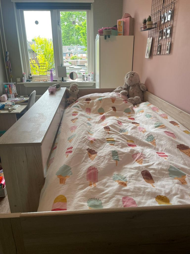 Leen Bakker Hoogslaper met bureau, Huis en Inrichting, Slaapkamer | Stapelbedden en Hoogslapers, Ophalen of Verzenden, Zo goed als nieuw