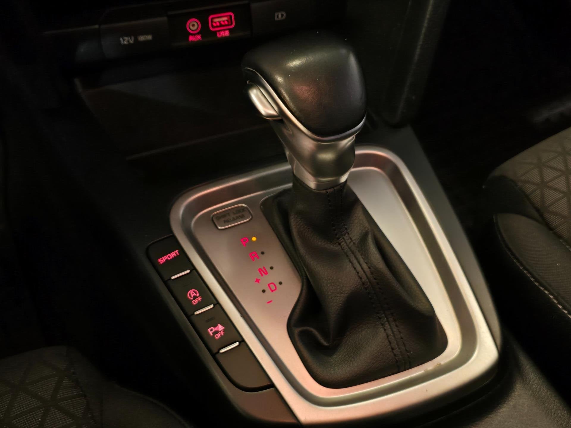 Kia Ceed Sportswagon 1.4 T-GDi DynamicLine|GARANTIE|CARPLAY|, Auto's, 450 kg, Euro 6, 4 cilinders, 1000 kg