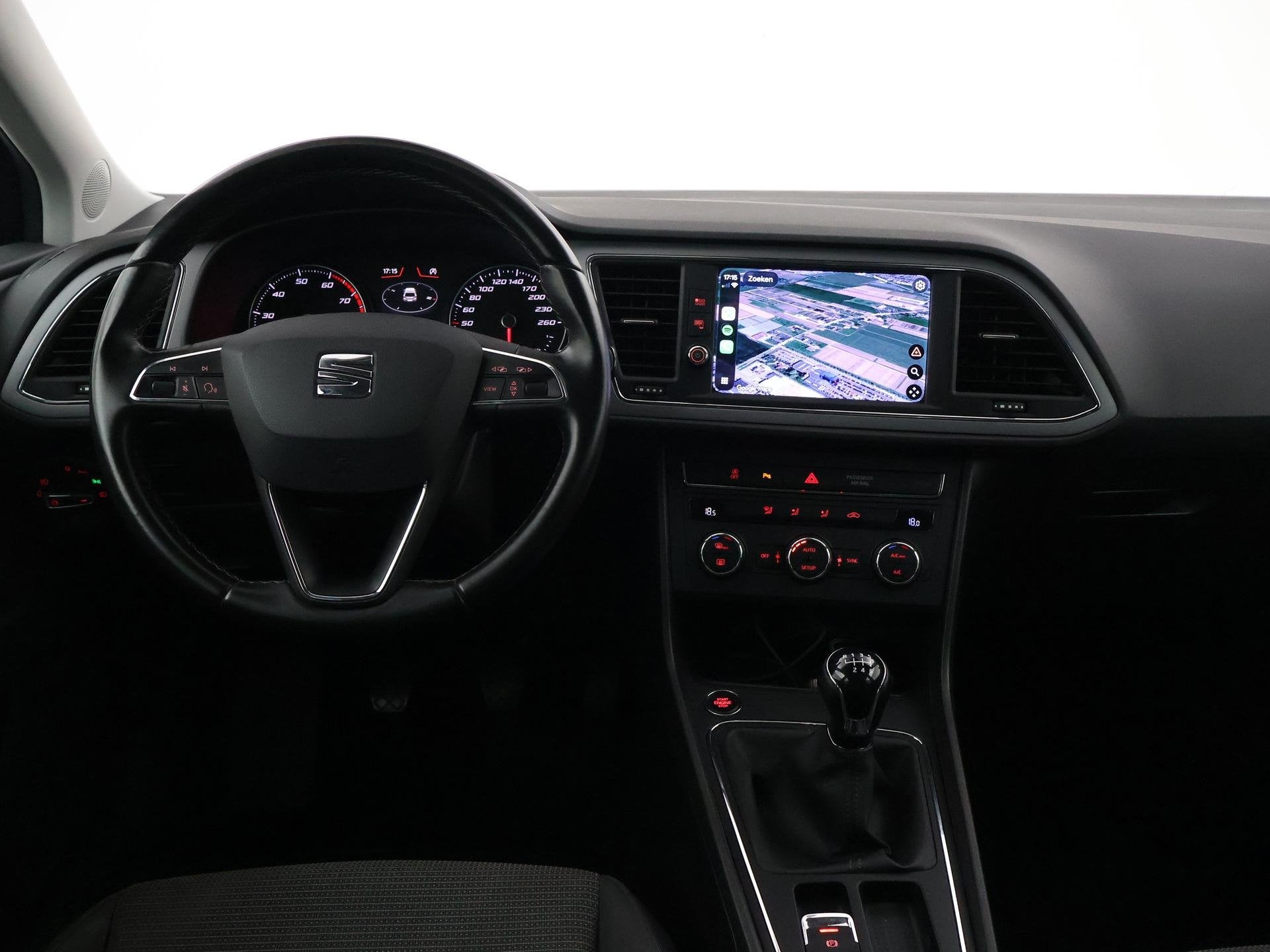SEAT Leon 1.5 TSI STYLE ULTIMATE EDITION+ TREKHAAK | CARPLAY, Auto's, Stof, Euro 6, 4 cilinders, Leon
