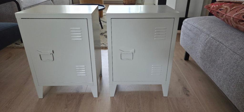 Industriële nachtkastjes Kwantum - Set van 2, Ophalen, Minder dan 45 cm, Metaal of Aluminium, 55 tot 70 cm